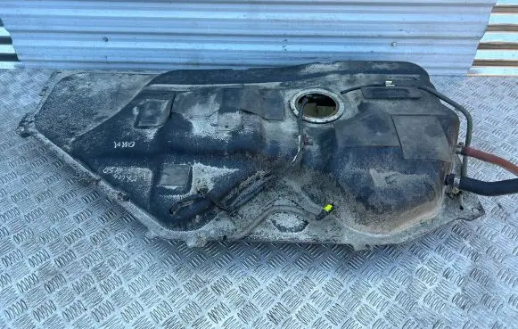 Lexus RX 450H Fuel tank 