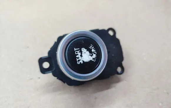 Engine start stop button switch