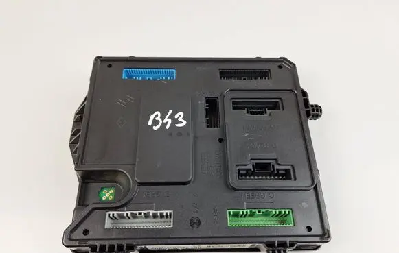 Renault Megane III Comfort/convenience module 284B13640R