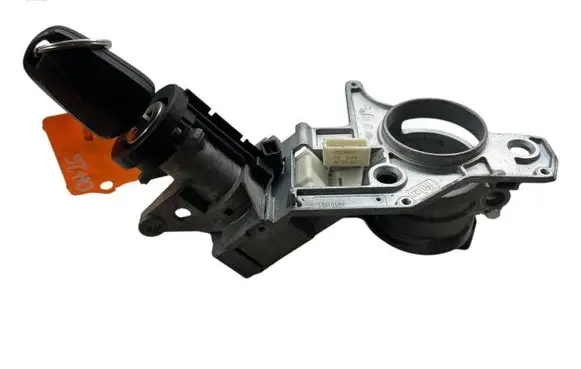 Opel Astra H Ignition lock n0501882 27677j230a