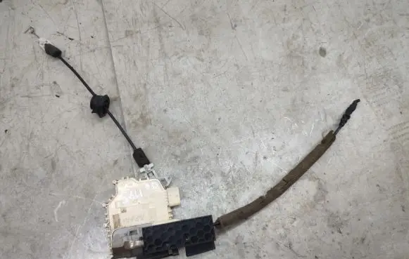Porsche Panamera (970) Front door lock 8J1837016D