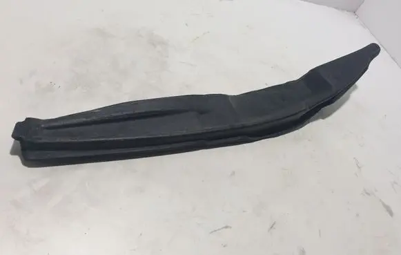 Chrysler Pacifica Fender foam support/seal 68225662A