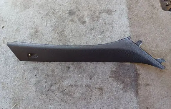 BMW 5 F10 F11 (A) pillar trim 9116348 52107010