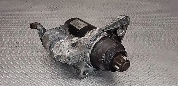 Volkswagen Caddy Starter motor 0AH911023AX 0001120411