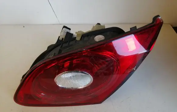 Volkswagen PASSAT CC Tailgate rear/tail lights 3C8945094F