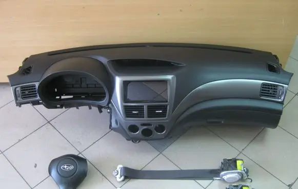 Subaru Impreza III Airbag set with panel 