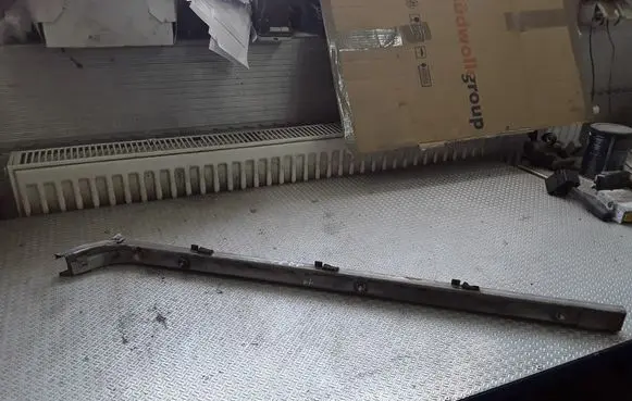 Hyundai H-1, Starex, Satellite Sliding door upper top rail 