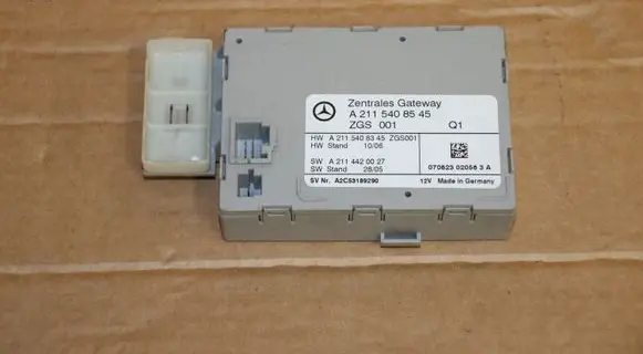 Mercedes-Benz E W211 Gateway control module A2115408545