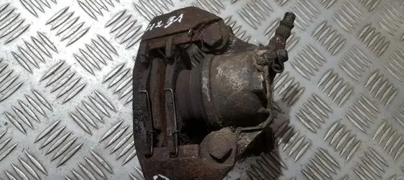 Peugeot 106 Front brake caliper