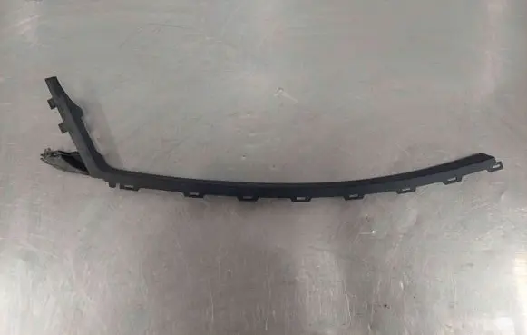 Ford Focus Other front door trim element BM5120296