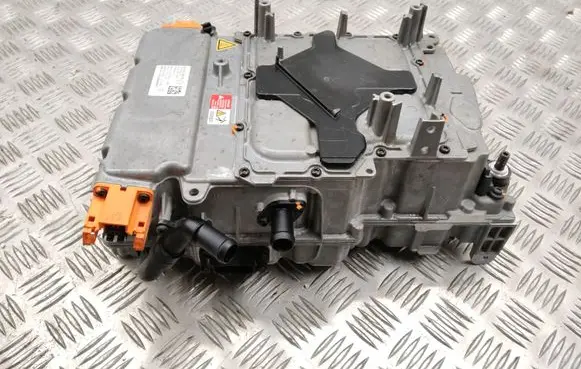 Audi E-tron GT Hybrid / electric car battery 9J1959663BL 901552270004 000151803