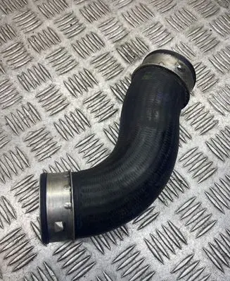 Volkswagen Touran I Intercooler hose/pipe V102700