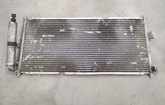 Nissan Primera A/C cooling radiator (condenser) 92100BM405
