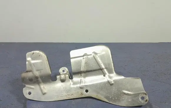 BMW X5 E53 Exhaust heat shield 9477795