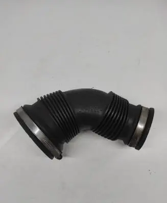 Audi A4 S4 B7 8E 8H Intercooler hose/pipe 8E0129615
