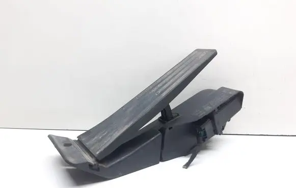 BMW 1 E81 E87 Accelerator throttle pedal 6793742 35426793742