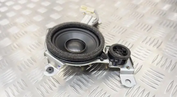Lexus LS 460 - 600H Parcel shelf speaker 861600WJ20