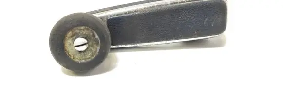 Opel Rekord E2 Rear door window winding handle 90035604
