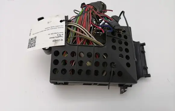 Smart ForTwo I Fuse module 0001683V001