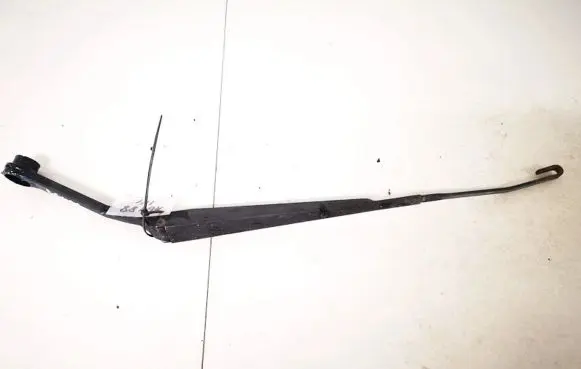 Mazda 6 Front wiper blade arm