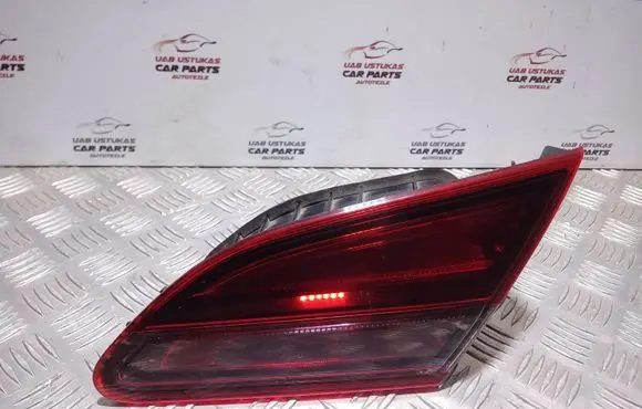 Opel Astra J Tailgate rear/tail lights 13281269