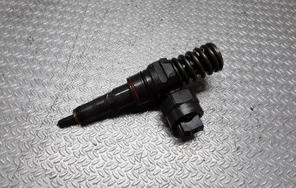 Ford Galaxy Fuel injector 038130073AC