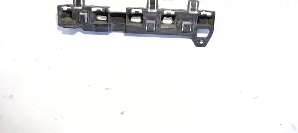 BMW 5 G30 G31 G38 Front bumper mounting bracket 7387342