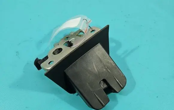 Audi A4 S4 B8 8K Tailgate/trunk/boot lock/catch/latch IMPRK1479279