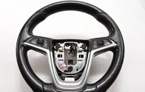 Opel Zafira C Steering wheel 0060010935 13365200 307792499P10