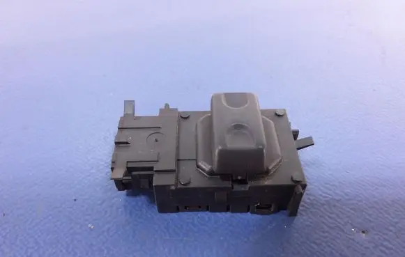 Citroen C5 Seat heating switch 9660220877