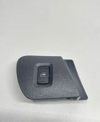 Skoda Octavia Mk1 (1U) Electric window control switch 1U1867186C