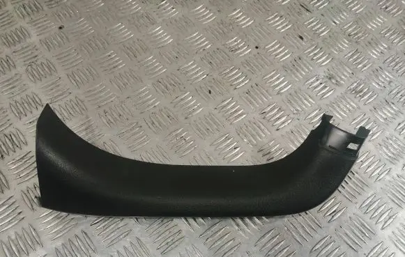 Toyota Verso Tailgate trim 679380F020 679380F020B1