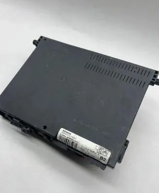 Peugeot 206 Comfort/convenience module 9626460880 S105872300G