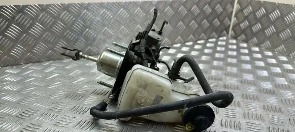 Lexus IS III XE30 Master brake cylinder 13801010610 3F05023 4720730070