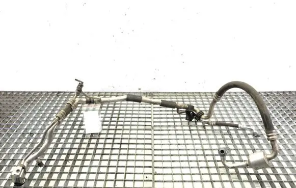 Air conditioning (A/C) pipe/hose