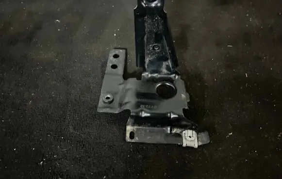 Mercedes-Benz GLE W167 Radiator support slam panel bracket A1676262300