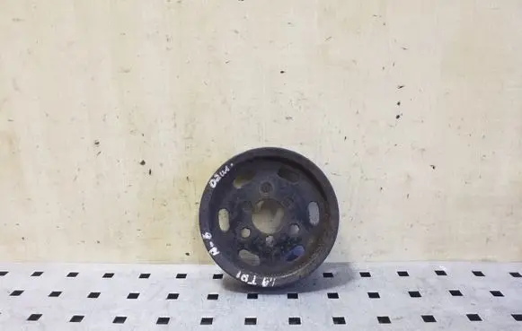 Audi A6 S6 C5 4B Power steering pump pulley 028145255F