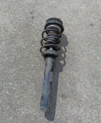 BMW X1 E84 Front shock absorber/damper 6851334