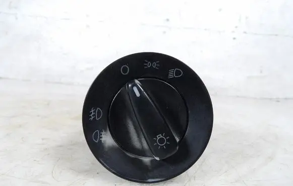 Skoda Octavia Mk2 (1Z) Other switches/knobs/shifts 1U0941531