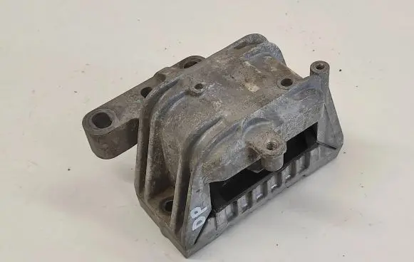 Seat Altea Engine mount bracket 1K0199262