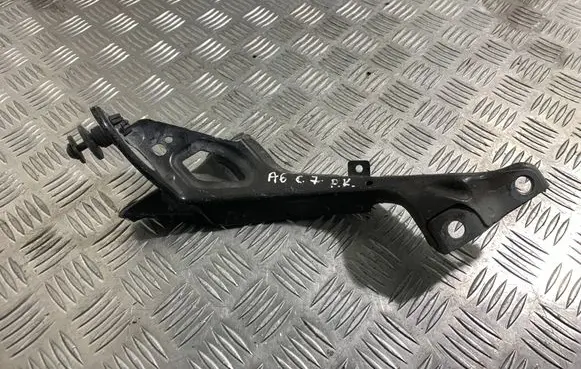 Audi A6 S6 C7 4G Fender mounting bracket 4G0821135A