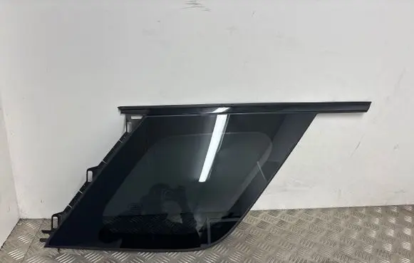 Land Rover Discovery Sport Rear side window E443R000055 E000090 DOT747M540AS2