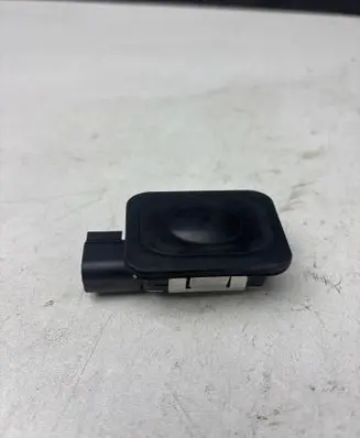 Jaguar F-Pace Tailgate/trunk/boot open switch GX7314K147AA