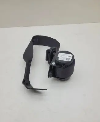Jeep Grand Cherokee Rear seatbelt 6411994