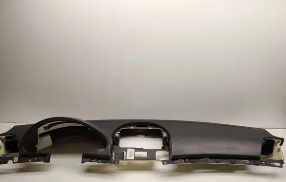 Mercedes-Benz E W211 Dashboard A2116800687