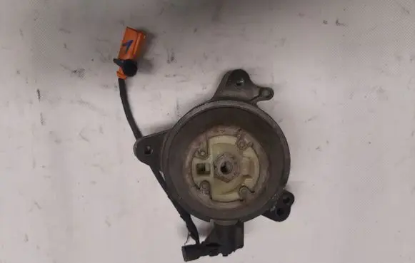 Audi A8 S8 D4 4H Gearbox mount 4H0399151AS