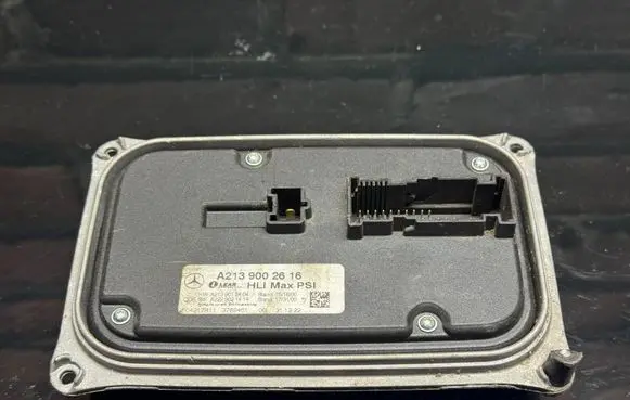 Mercedes-Benz E W213 LED ballast control module A2139002616 A2129015404 504217R11