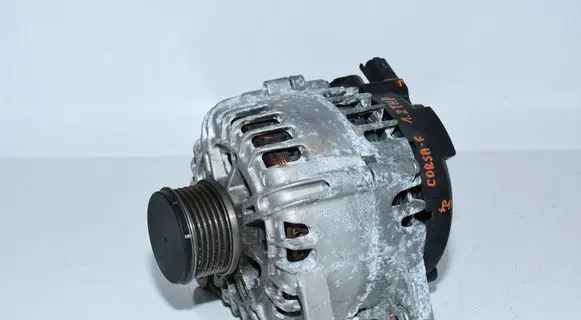 Opel Corsa F Generator/alternator 9826574080