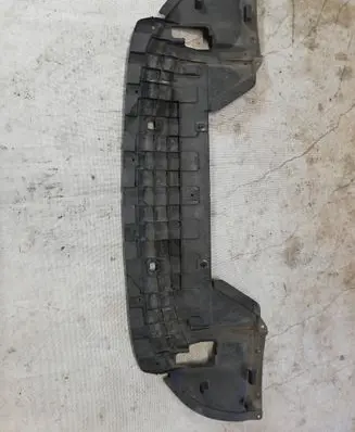 Mitsubishi Outlander Engine splash shield/under tray 5370B626