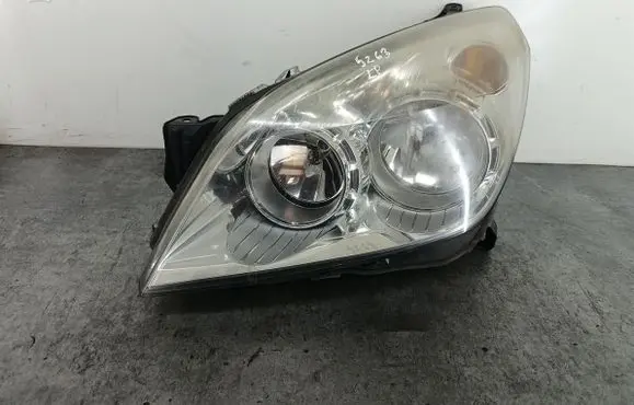 Opel Astra H Headlight/headlamp 